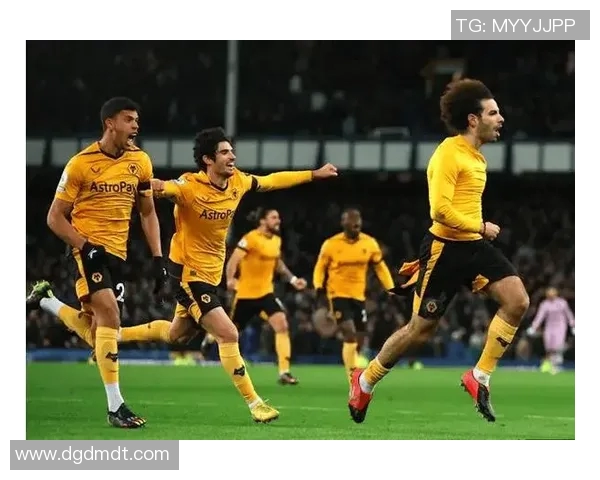 狼队新星崛起 未来足球之星带领球队冲击英超荣耀