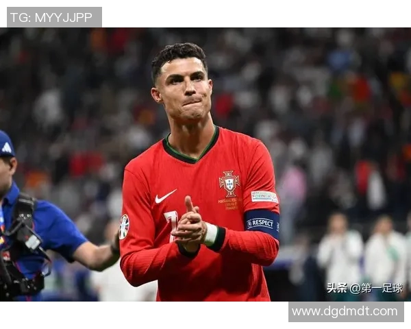 足球5号球服代表球星及其传奇生涯解析