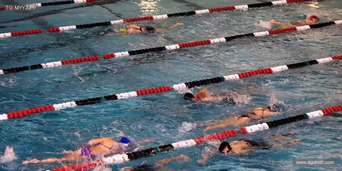 🎉 弹幕、解说、回放，直播乐趣不止于观看！